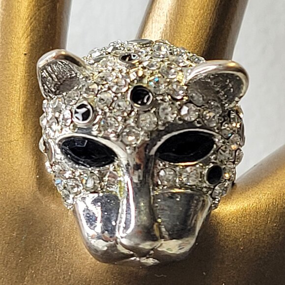 Crystal Leopard Face Adjustable Ring - Picture 2 of 9